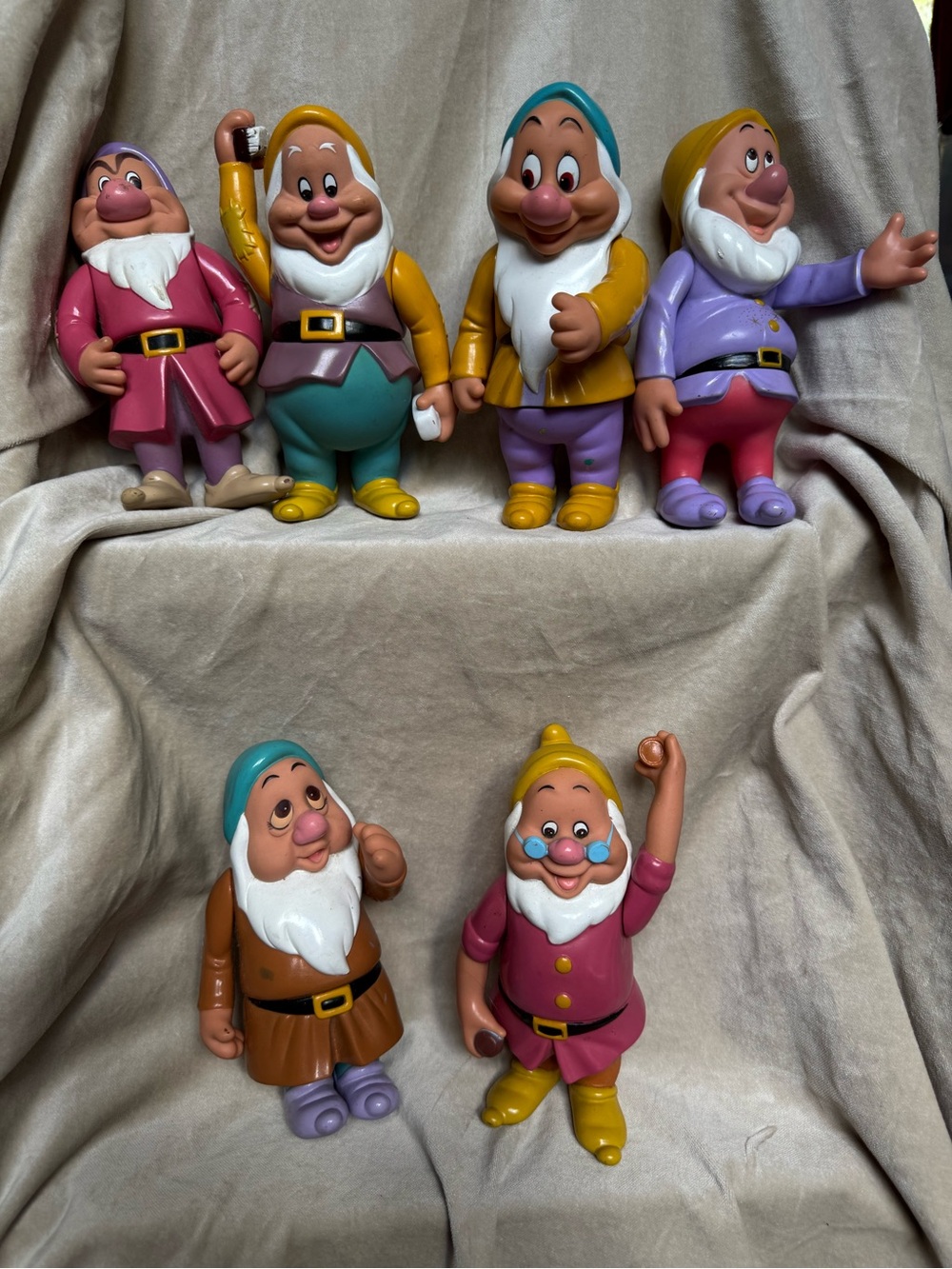 Vintage 1992 Disney Snow White Seven Dwarfs Vinyl Plastic 6” Figures Toys 6/7